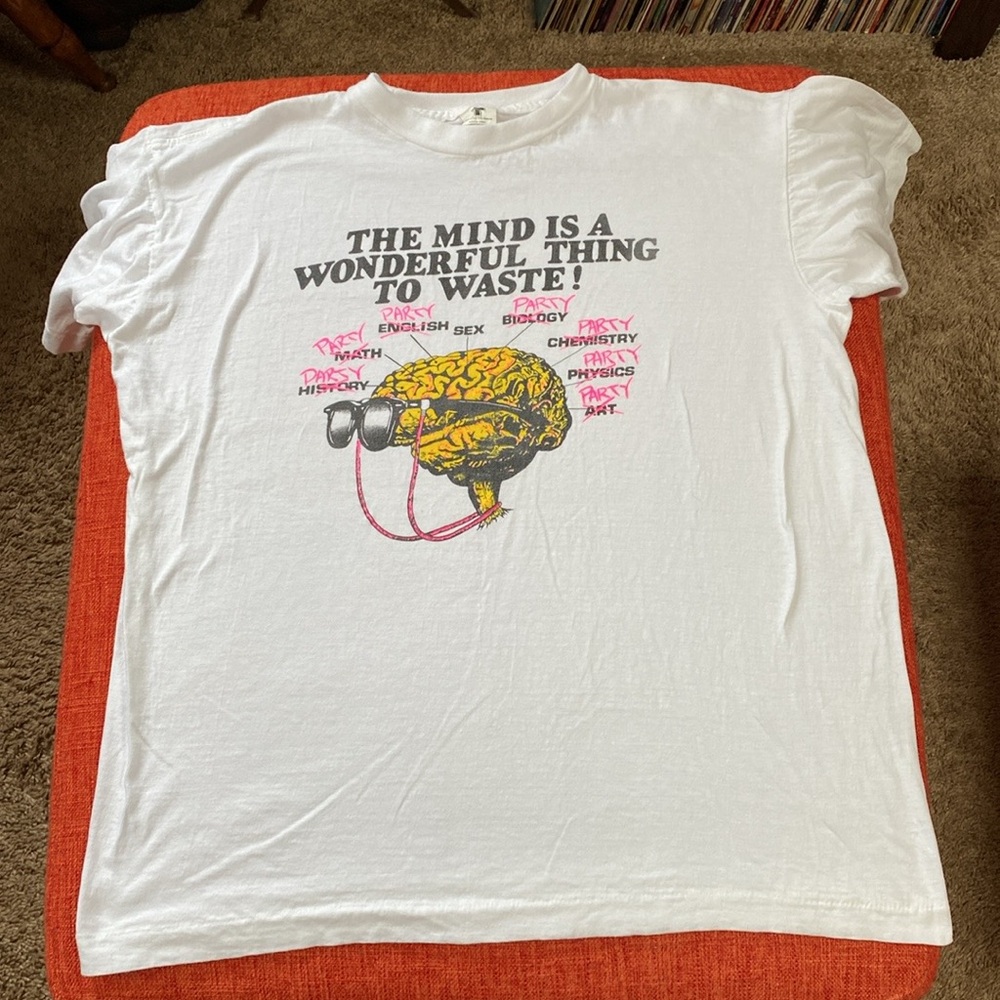 VTG 80’s The Mind is a Wonderful Thing to Waste Party Single Stitch Tee Shirt - Picture 4 of 9